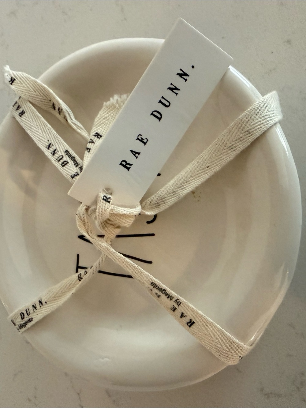 RAE DUNN Set of 4 Ceramic Snack Plates - Picture 3 of 8